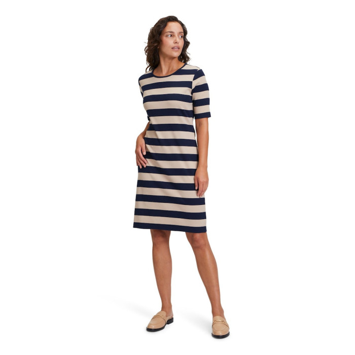 Sukienka Betty Barclay 1607/2701/8878